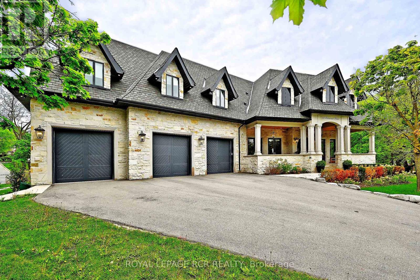 197 SHERWOOD PLACE