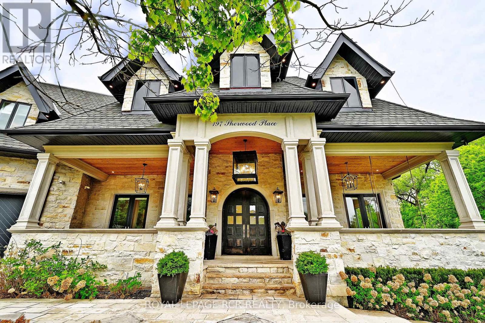 197 SHERWOOD PLACE