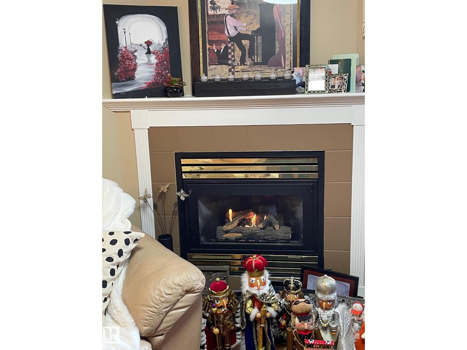 #112 6703 172 ST NW NW