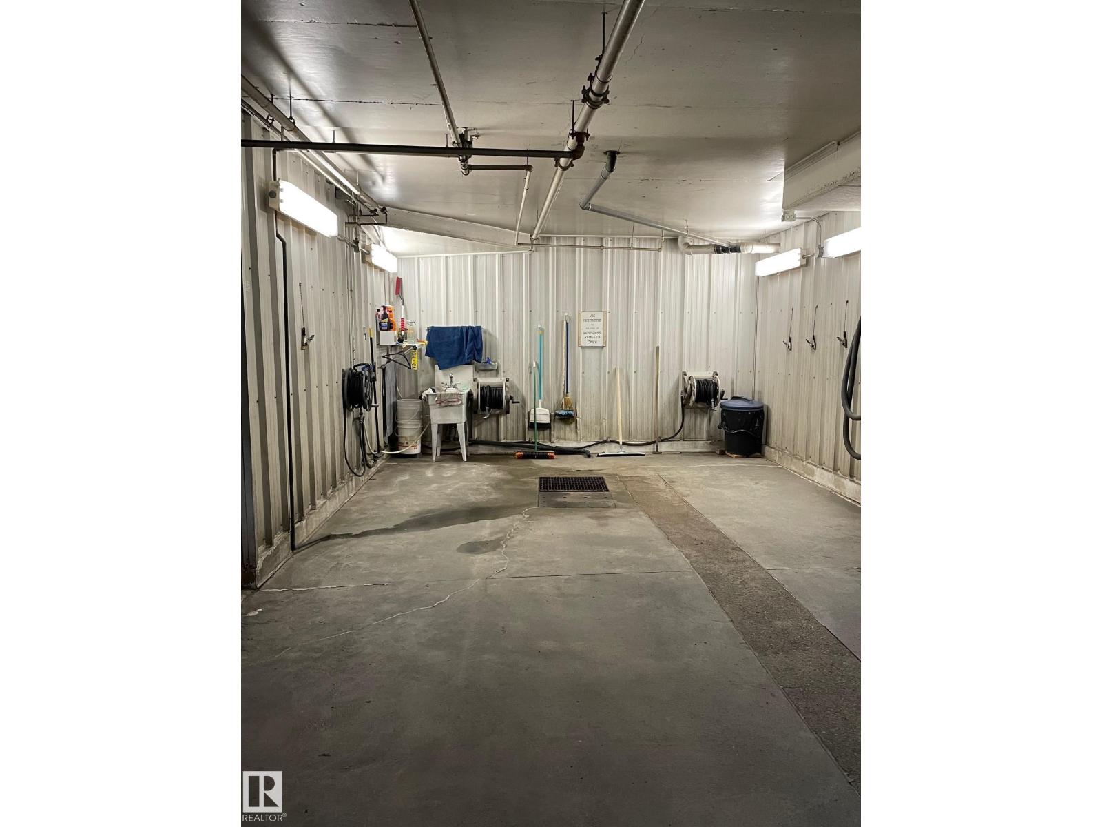 #112 6703 172 ST NW NW