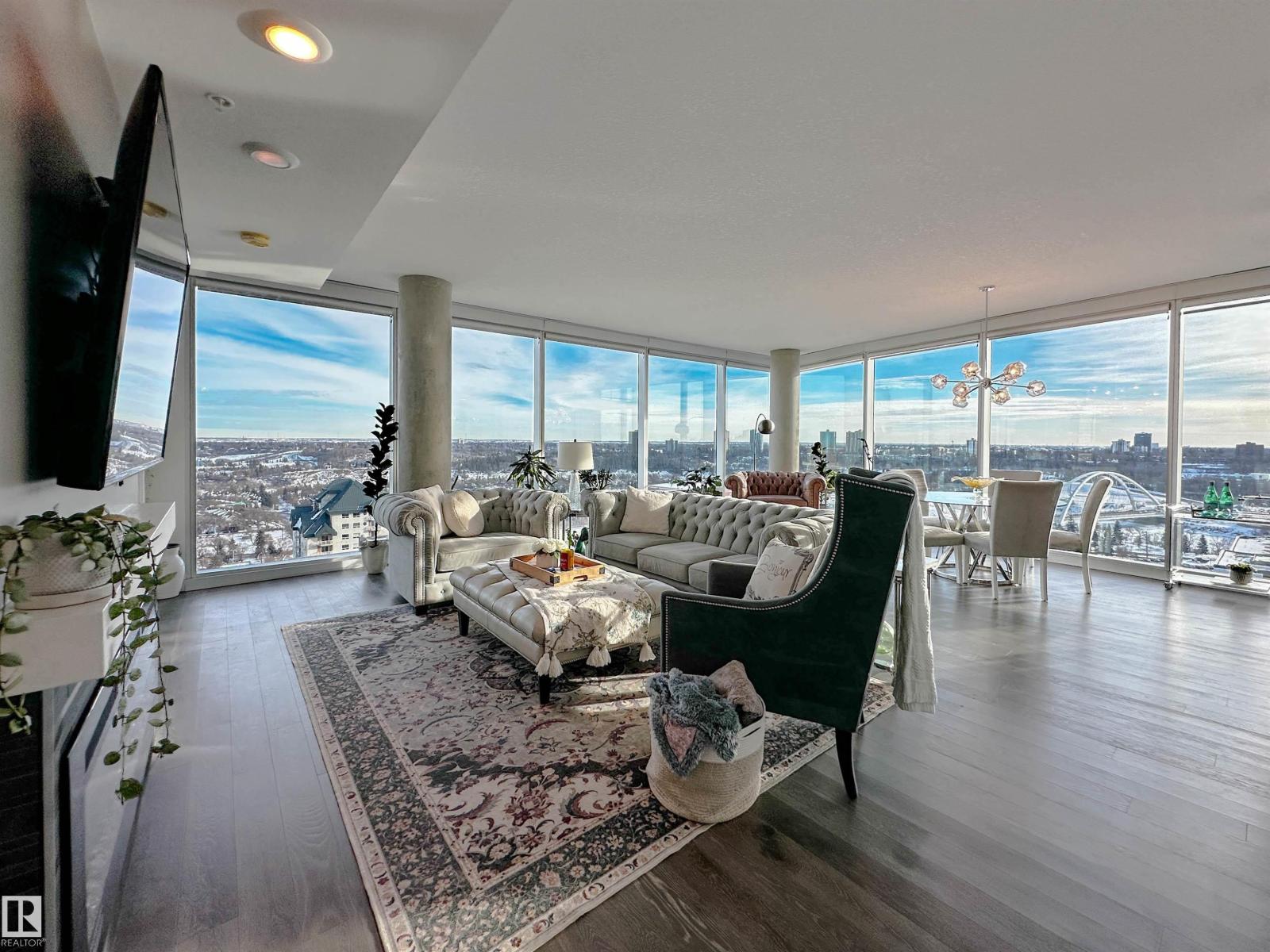 #1804 9720 106 ST NW