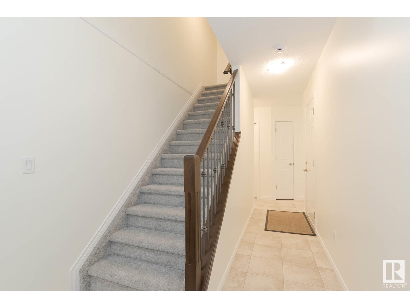 #4 10 WOODCREST