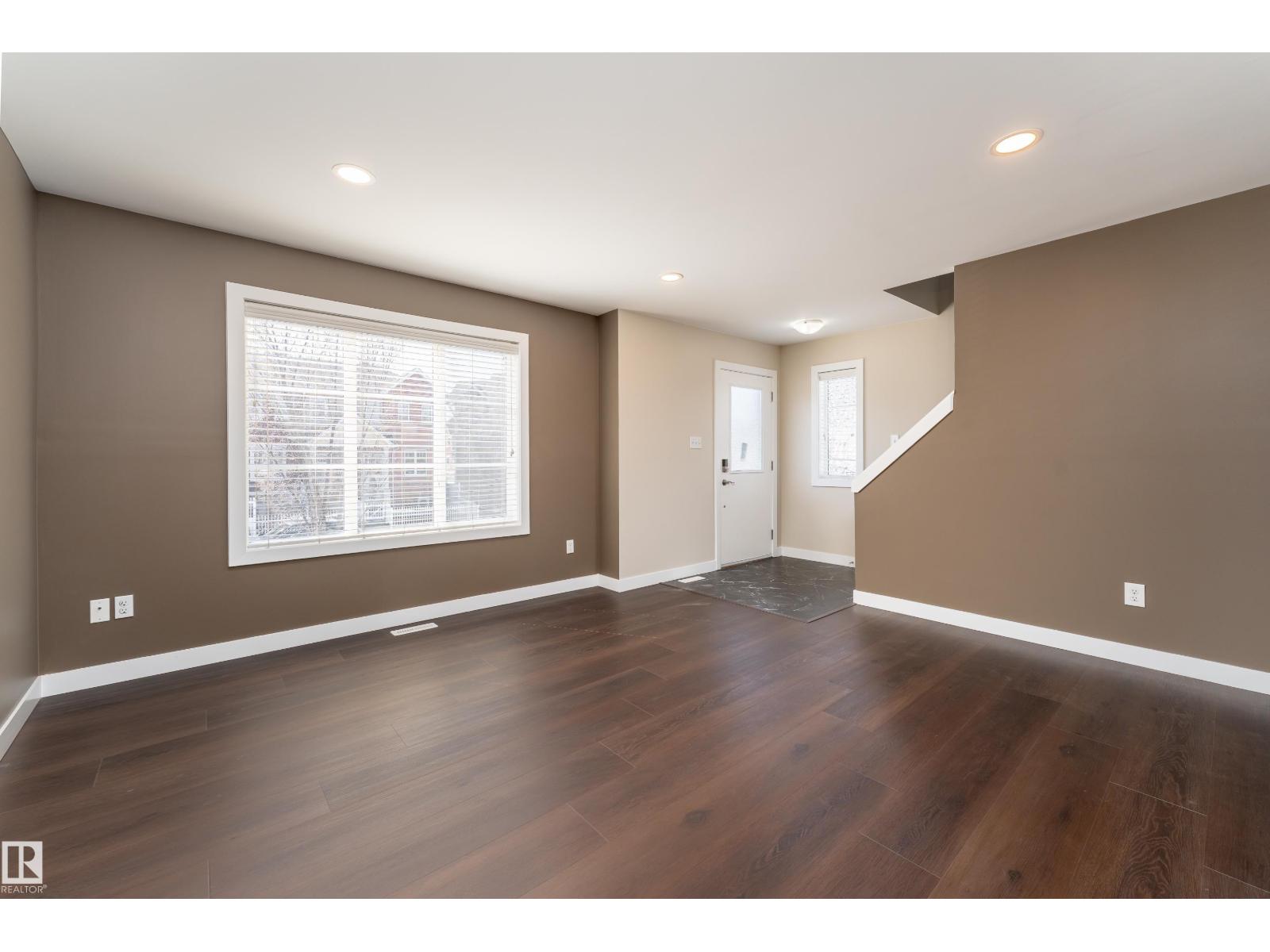 #17 5260 TERWILLEGAR BV NW