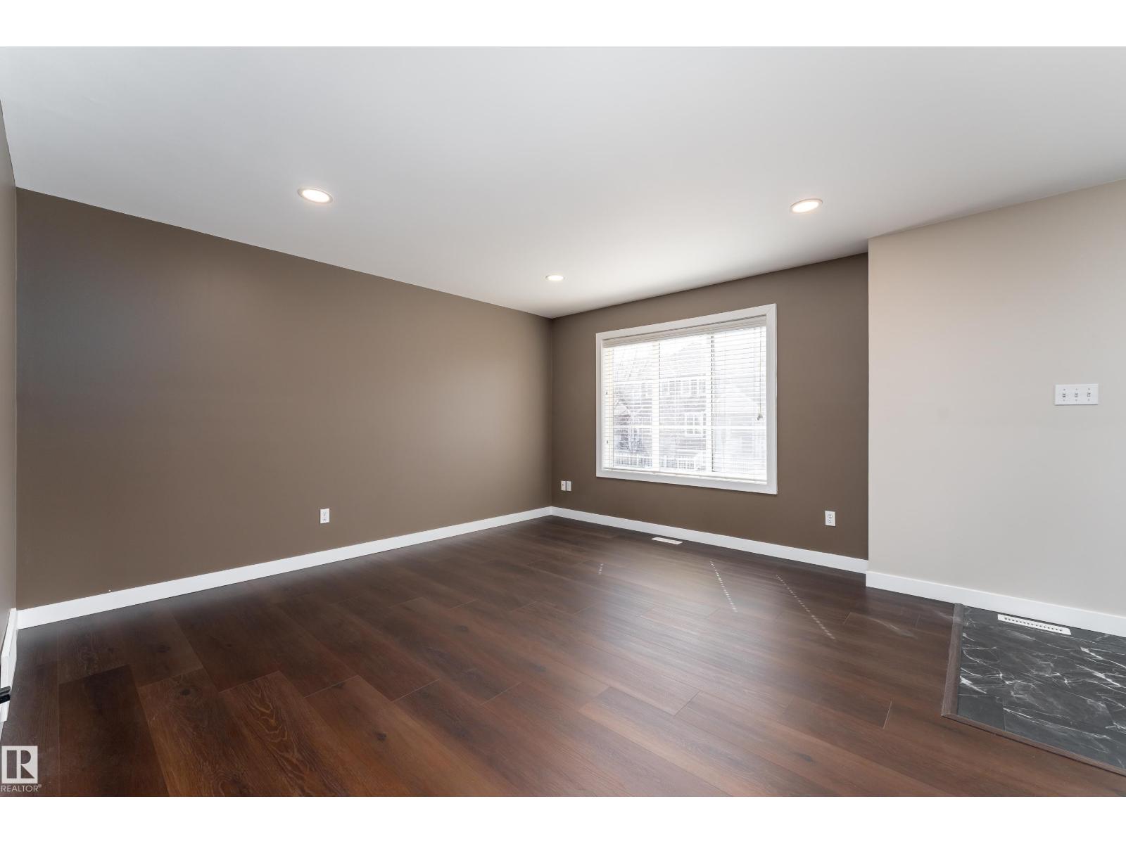 #17 5260 TERWILLEGAR BV NW