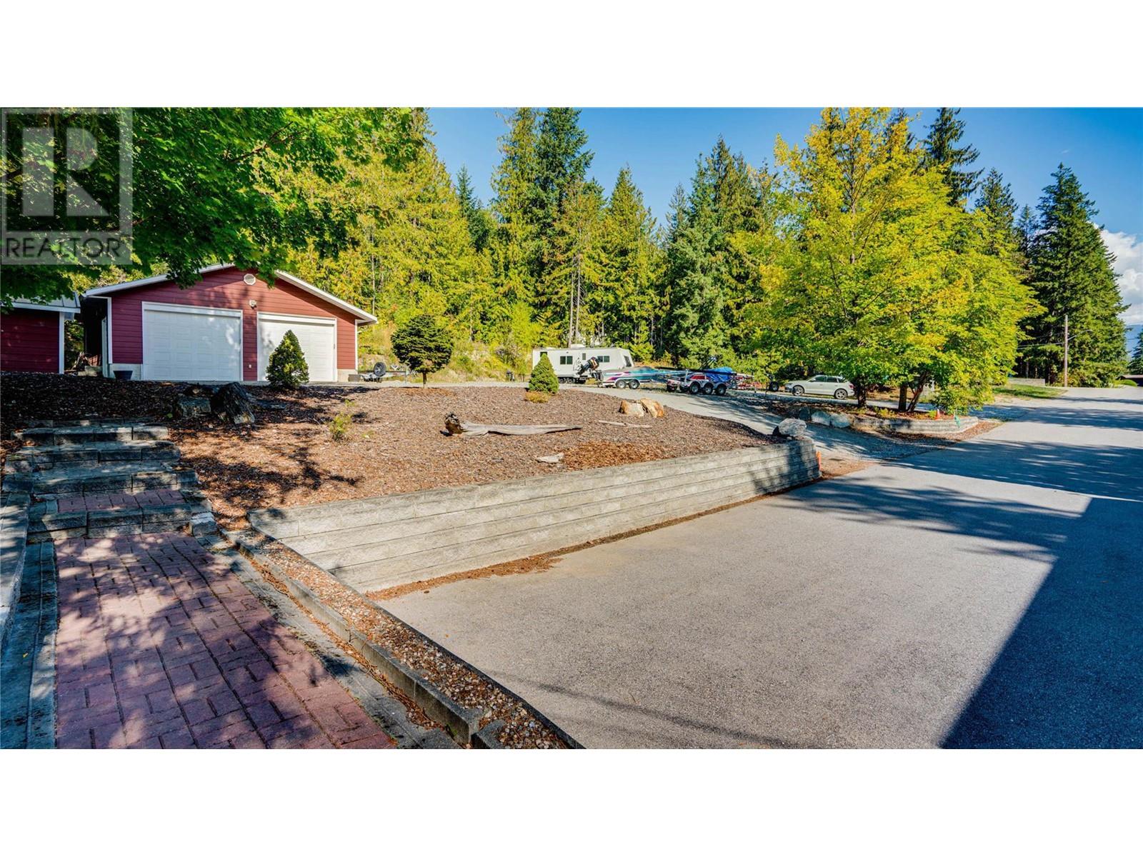 339 Coach Road