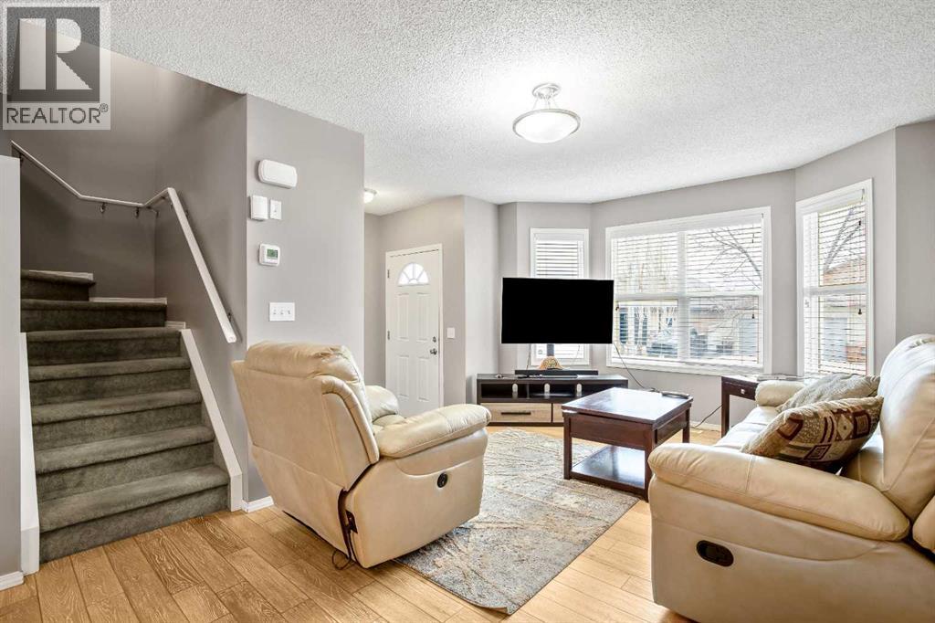 806 Prairie Sound Circle NW