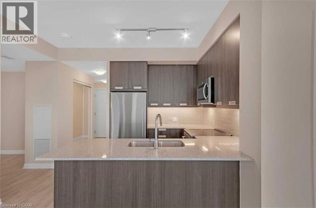 35 WATERGARDEN Drive Unit# 1713