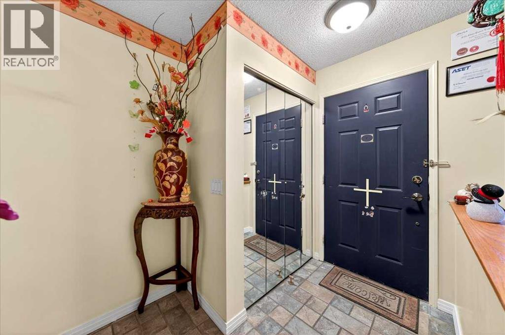 262 Martindale Boulevard NE