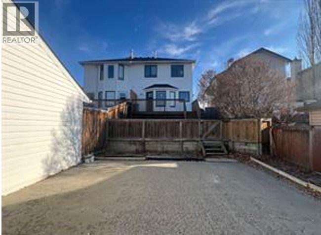 7212 Sierra Morena Boulevard SW