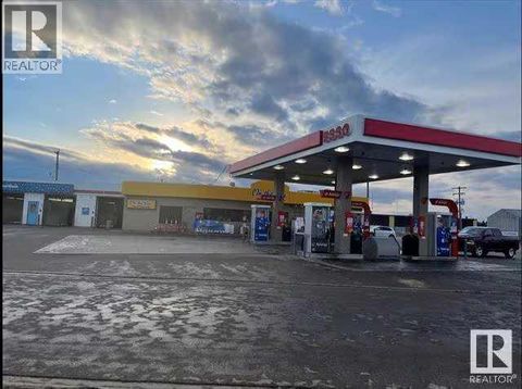 5426 55 Street Cold Lake AB T9M1R5