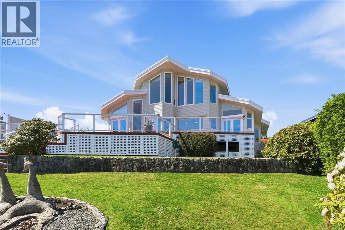 506 Panorama Pl