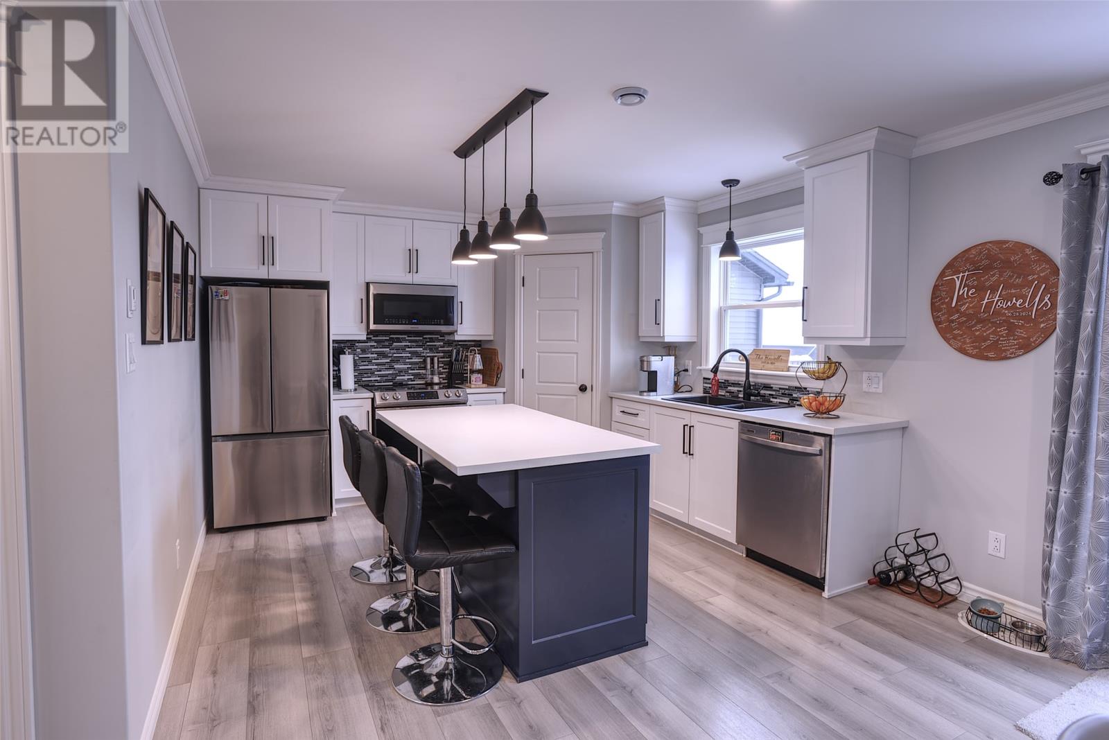 11 Rembrant Boulevard