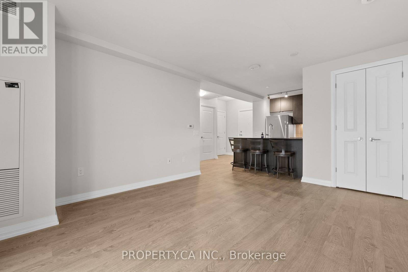 1002 - 50 THOMAS RILEY ROAD