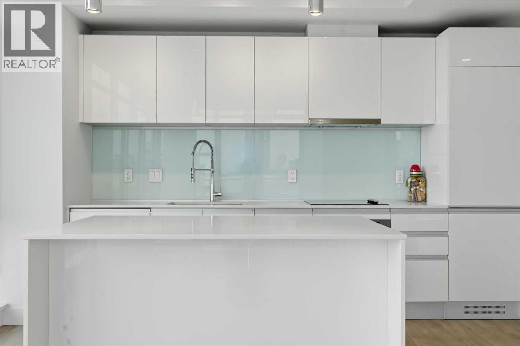 1002, 1122 3 Street SE