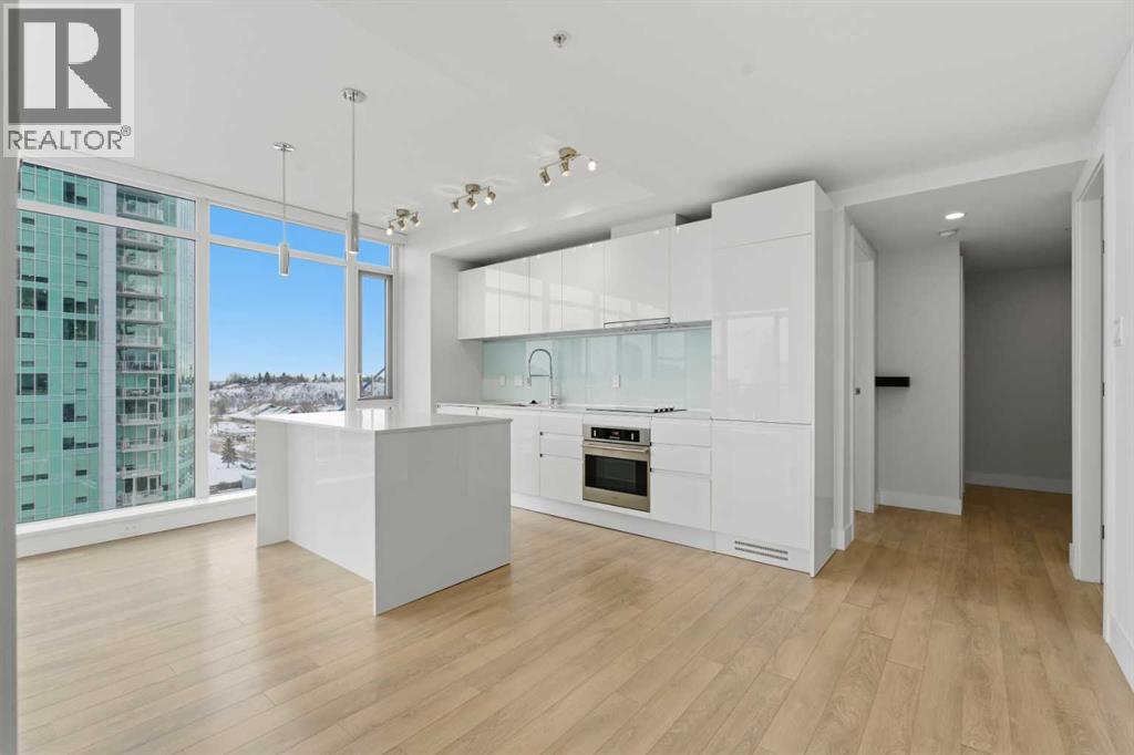 1002, 1122 3 Street SE