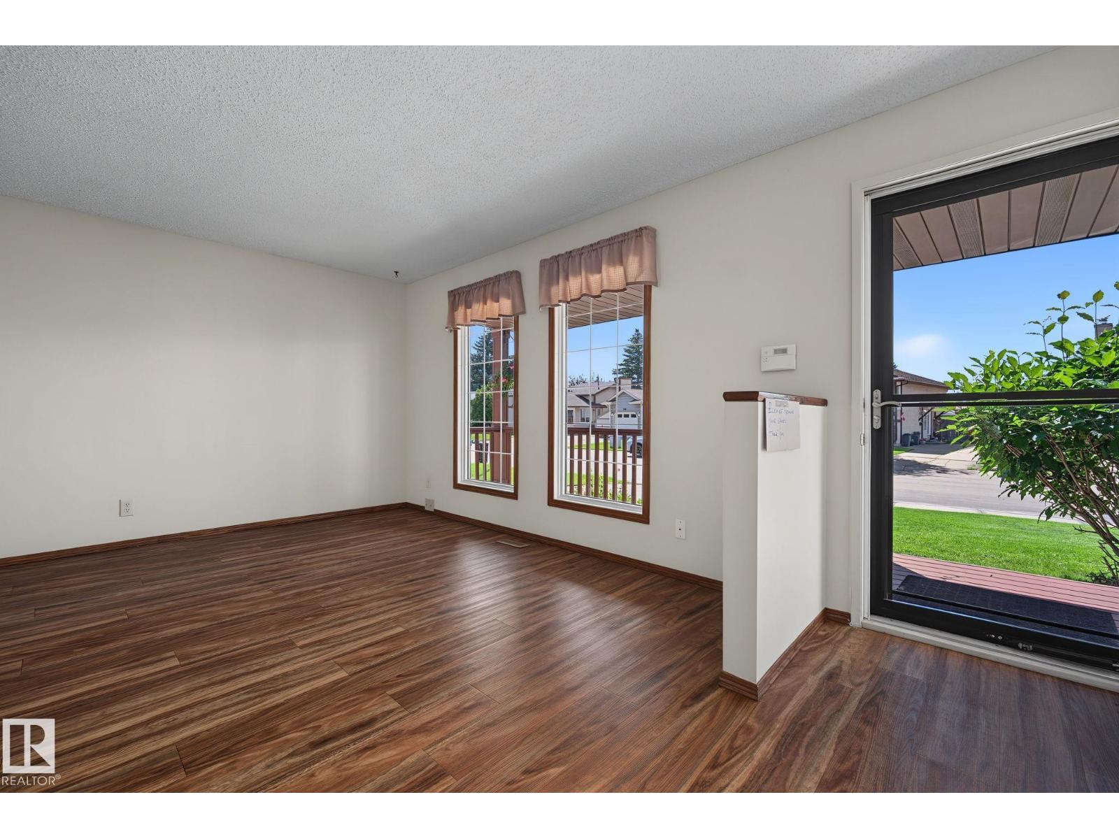 9516 173 AV NW