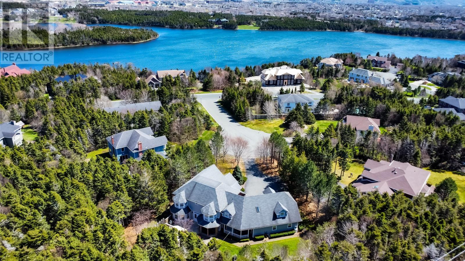 3 Dumfries Place