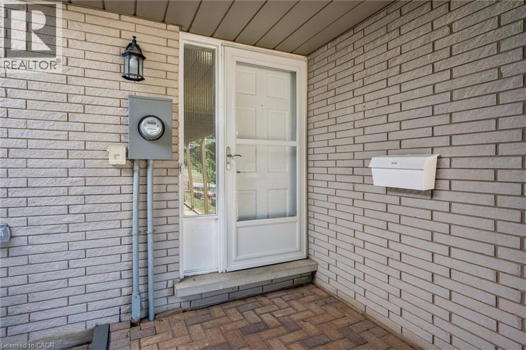 488 GLENELM Crescent Unit# A