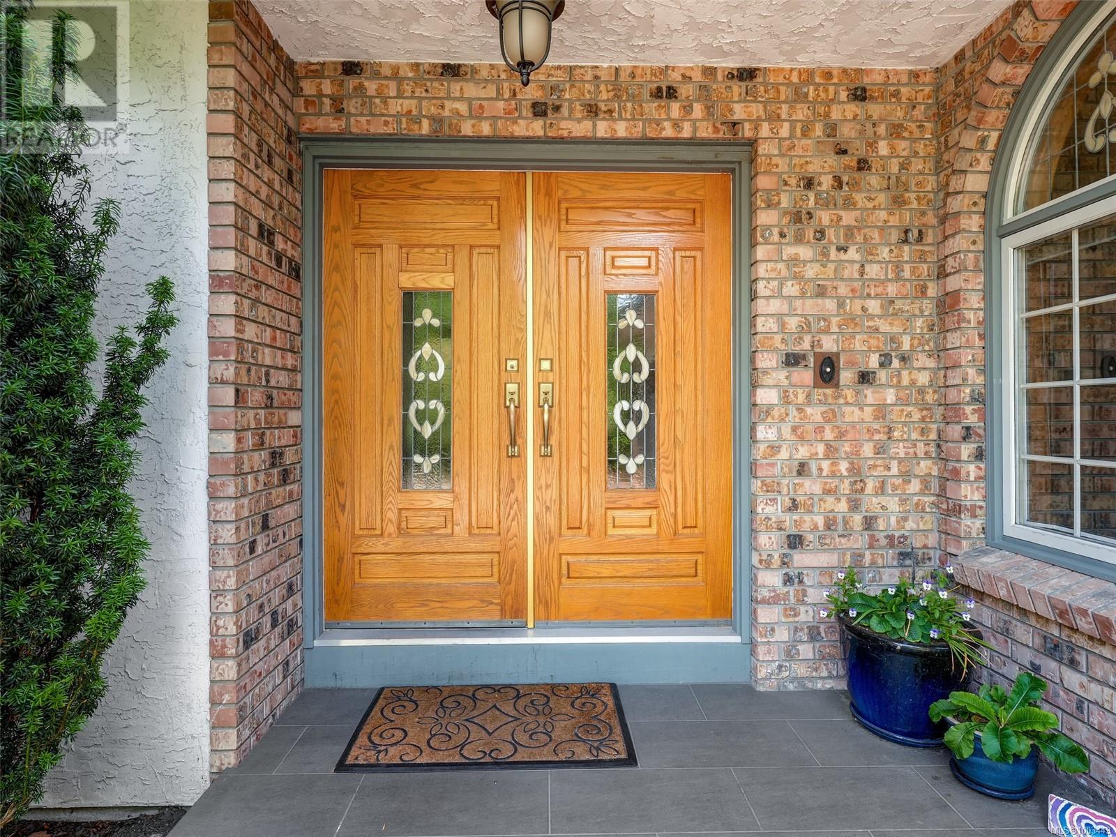 3913 Gibson Crt