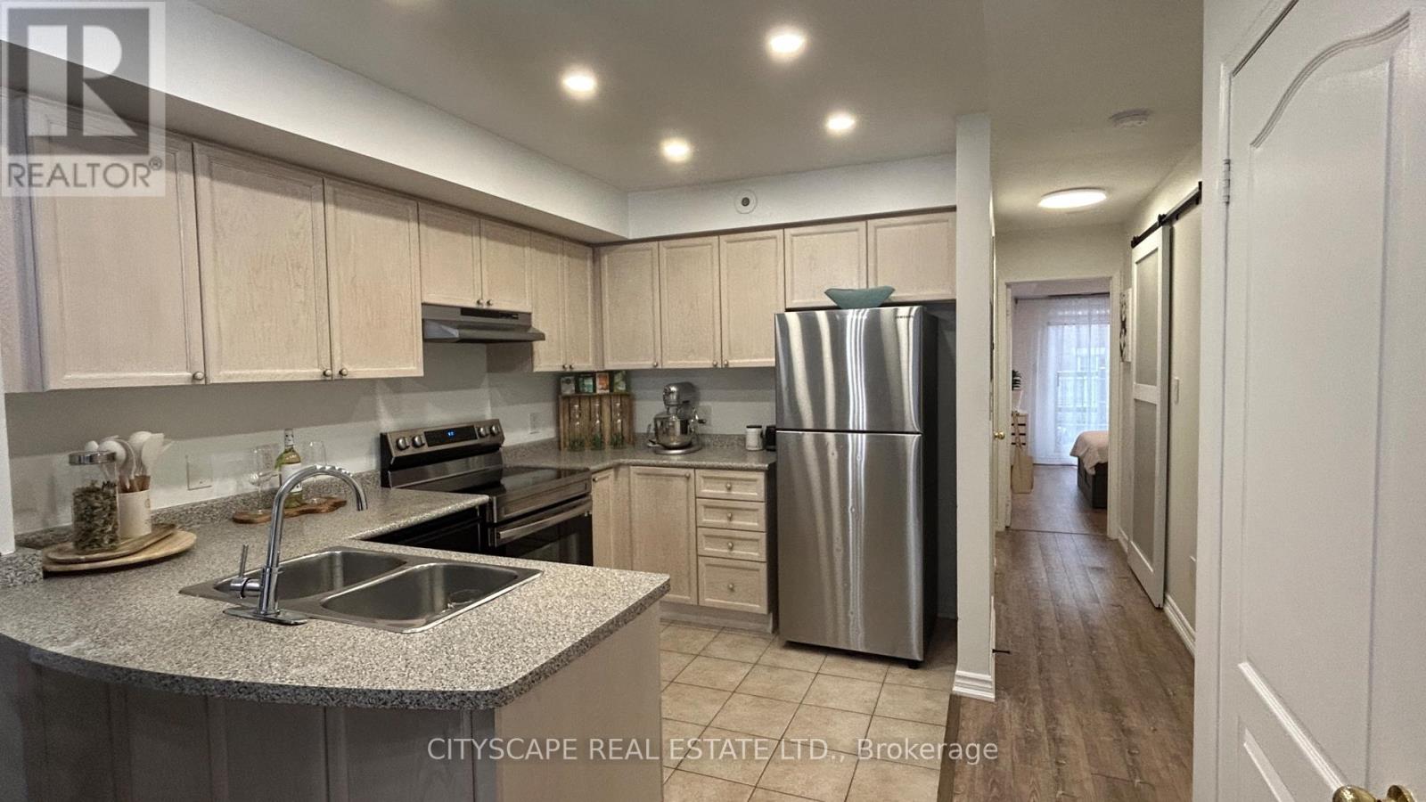 162 - 601 SHORELINE DRIVE