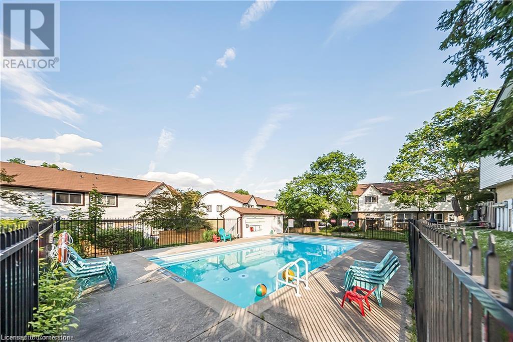 391 PIONEER Drive Unit# 3