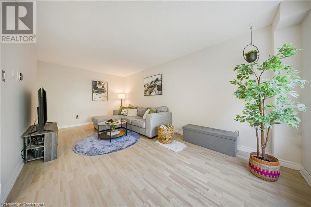 391 PIONEER Drive Unit# 3