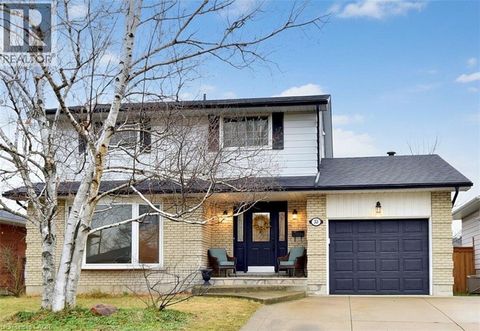 22 SAN REMO Drive Hamilton ON L9C5N3