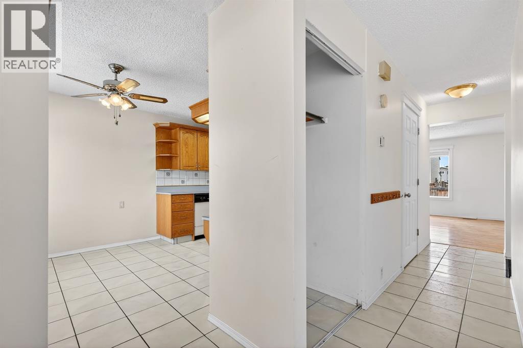 115 Abingdon Court NE