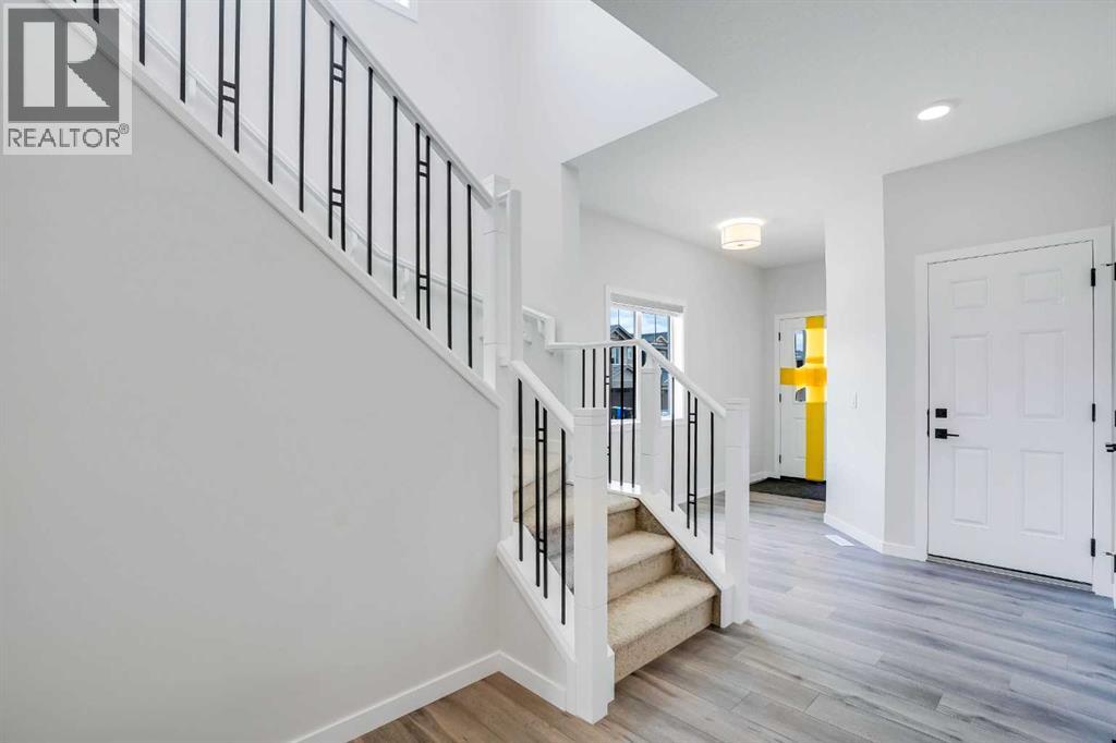 6 Homestead Circle NE