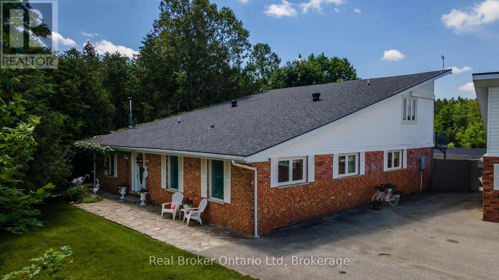 775498 HWY 10 HIGHWAY N