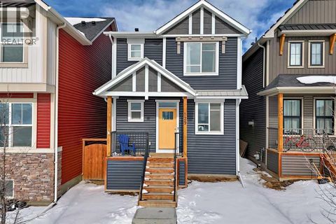 129 Lucas Crescent NW Calgary AB T3P1M6