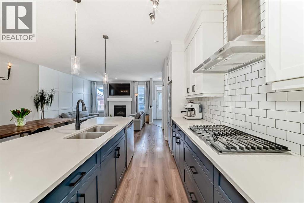 129 Lucas Crescent NW