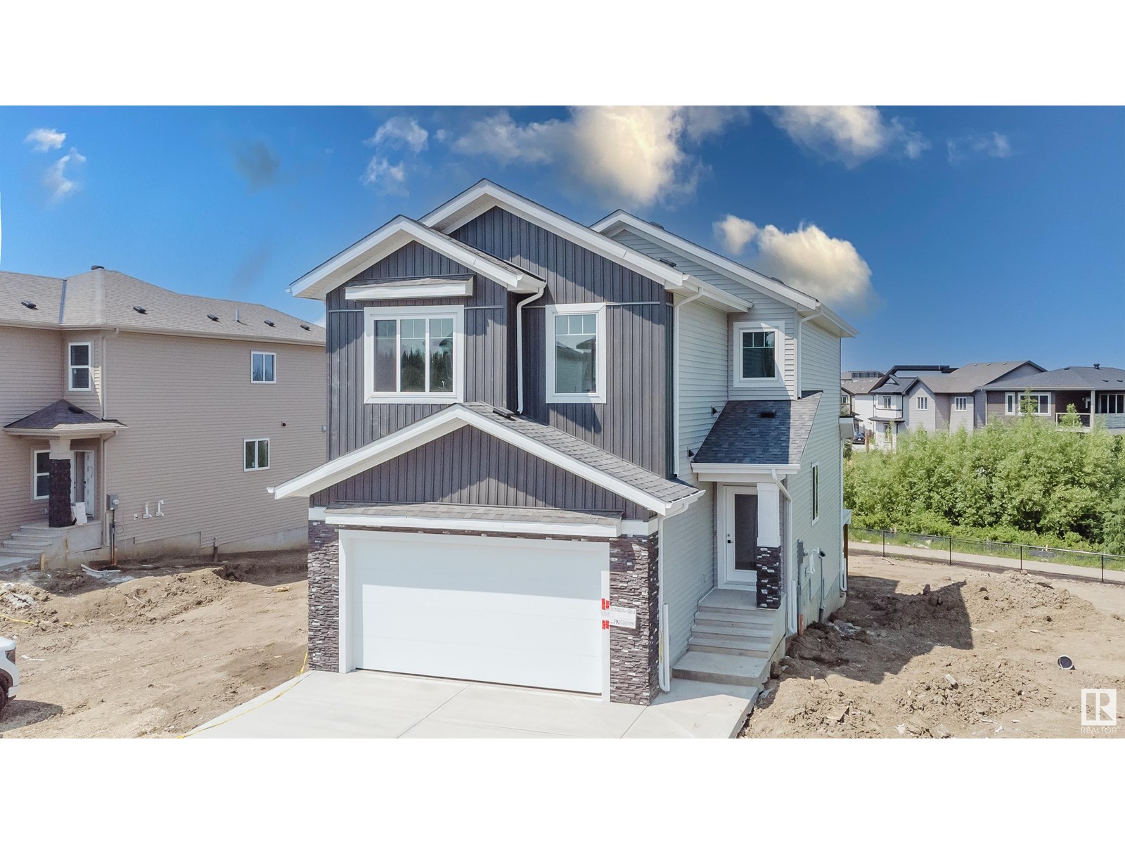 73 Meadowgrove LN