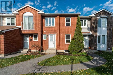 D - 30 CASTLEBROOK LANE Ottawa ON K2G5G5