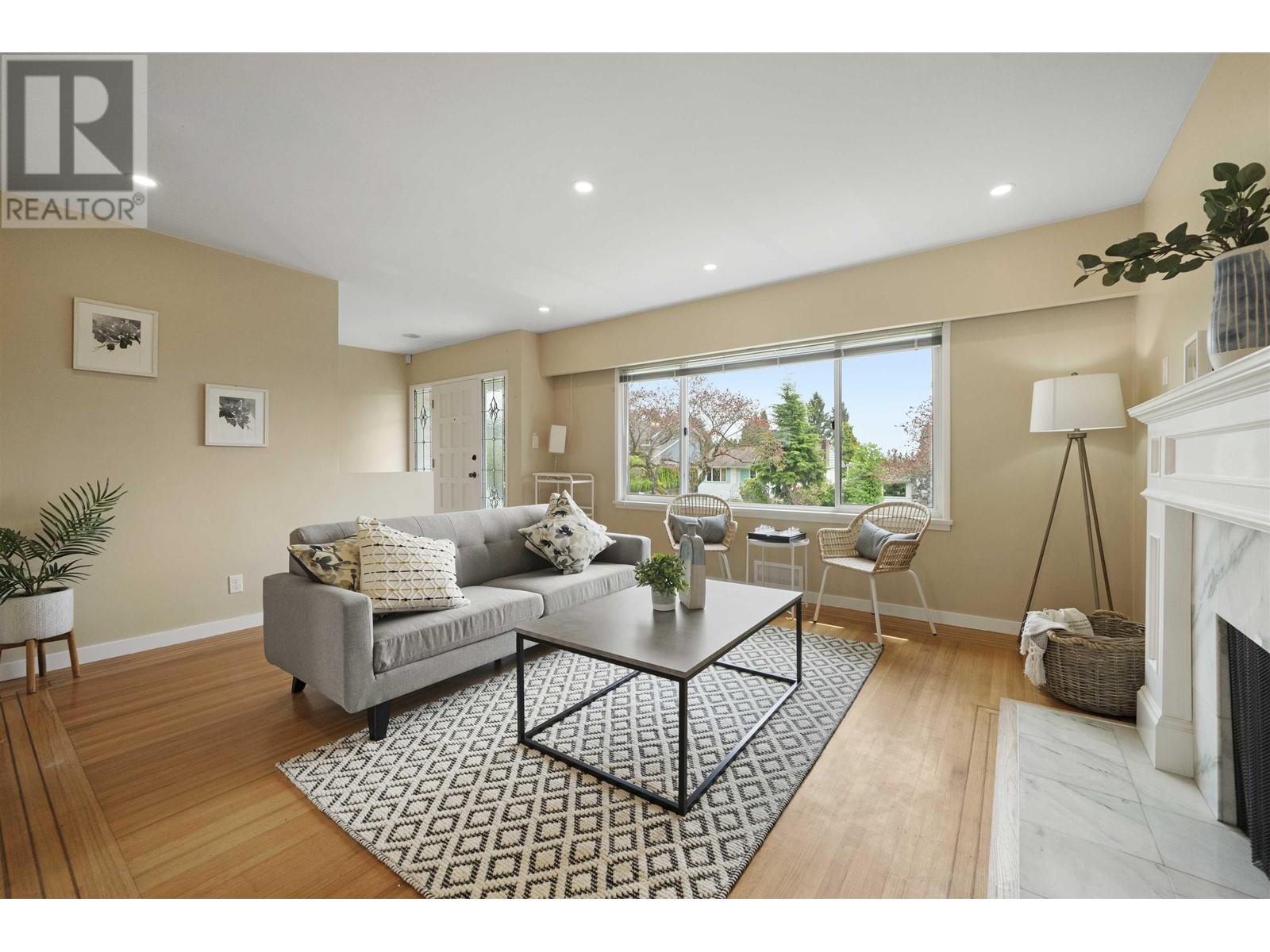 436 W 26TH STREET