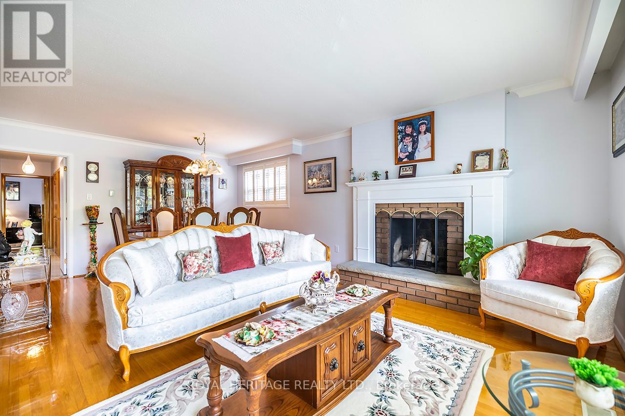 52 MORAINE HILL DRIVE E
