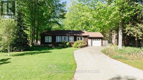 216 SHADYWOOD CRESCENT Huron-Kinloss ON N2Z2X3