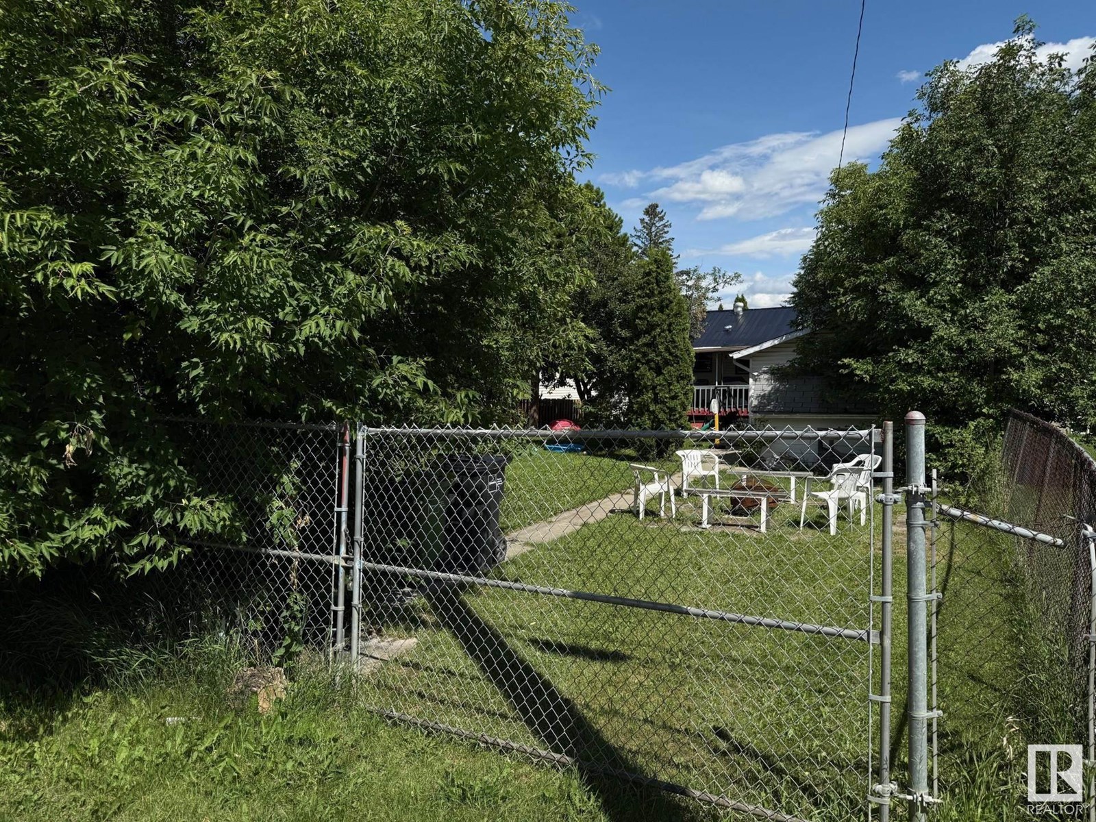 10312 158 ST NW NW