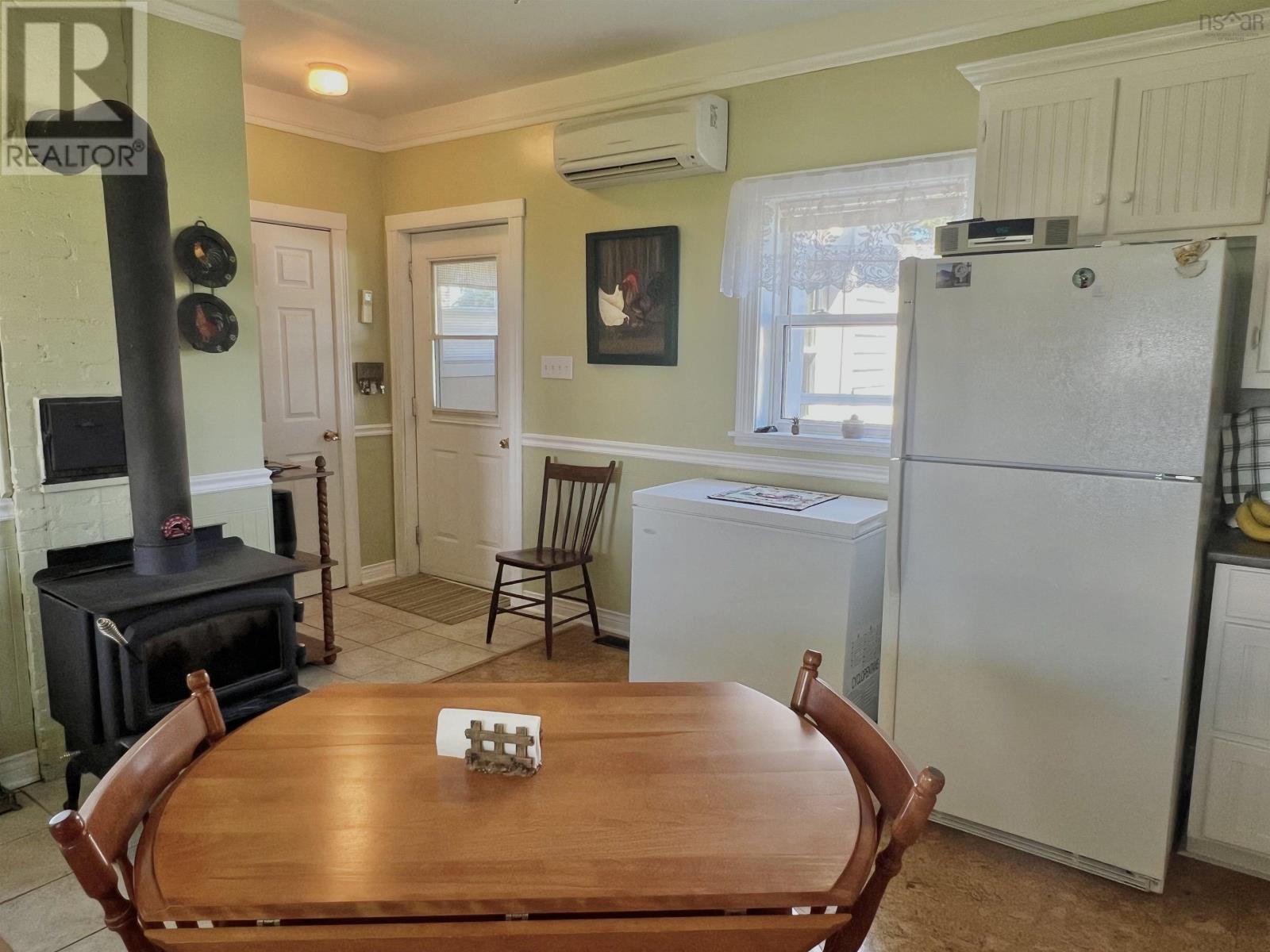 31 MacNaughton Road