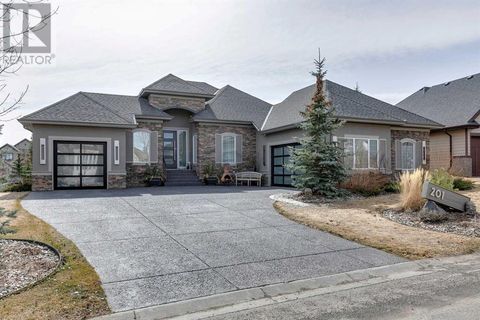201 Heritage Isle Heritage Pointe AB T1S4J9