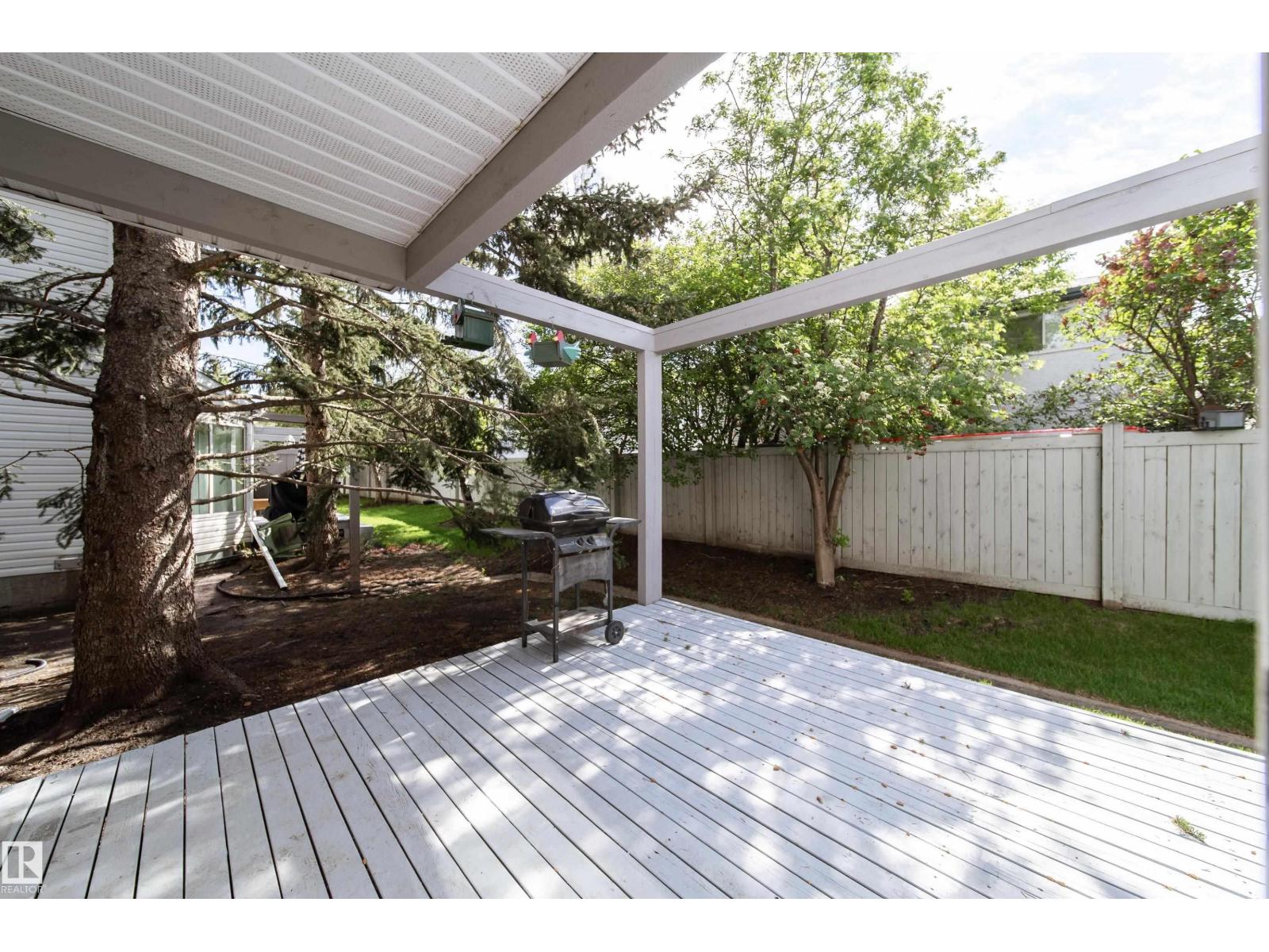 #15 603 YOUVILLE DR E NW
