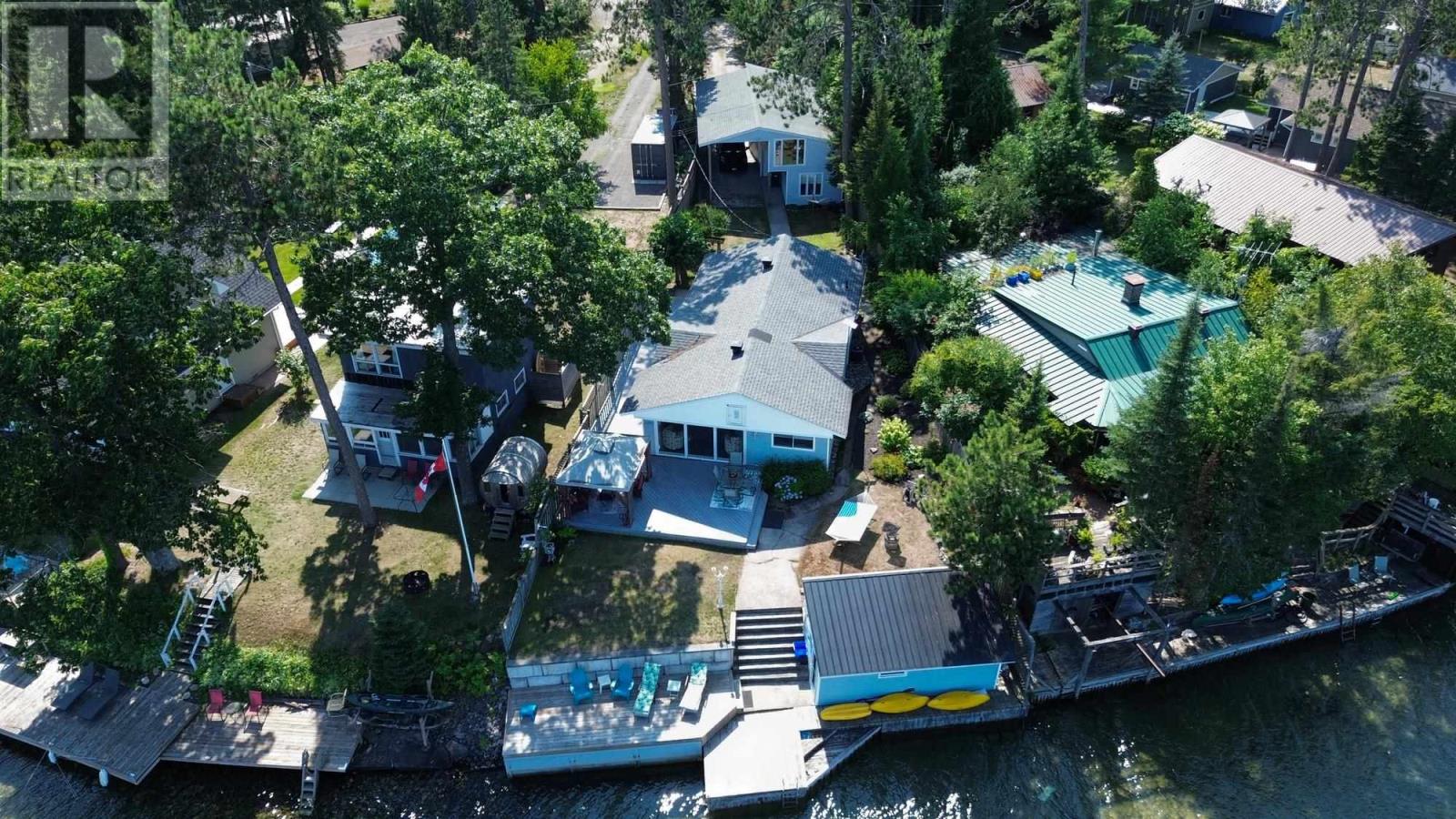 484 Red Pine DR