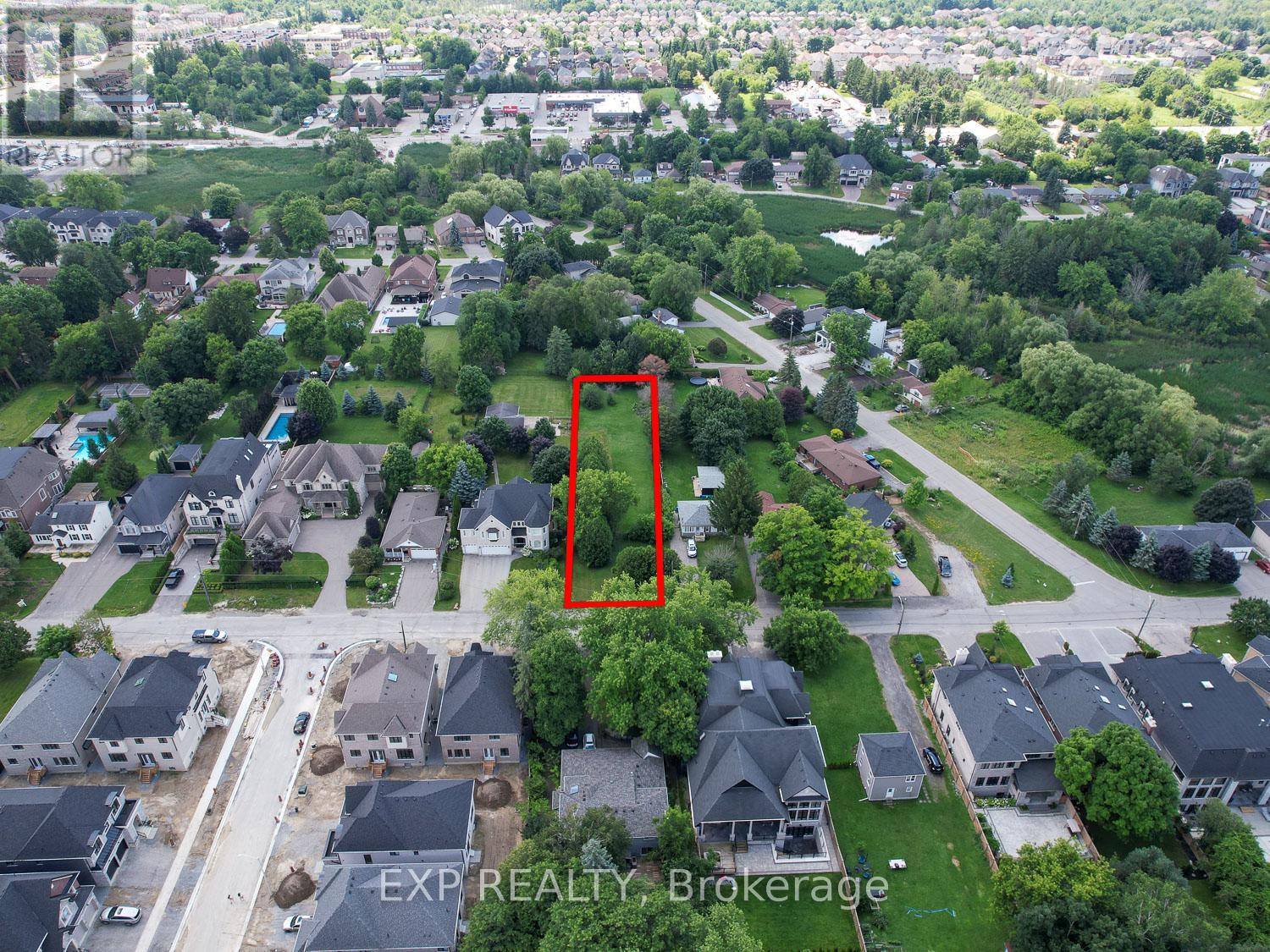 39 MAPLE GROVE AVENUE