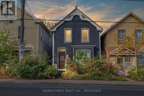 202 MONTREAL STREET Kingston (East of Sir John A. Blvd) ON K7K3G4