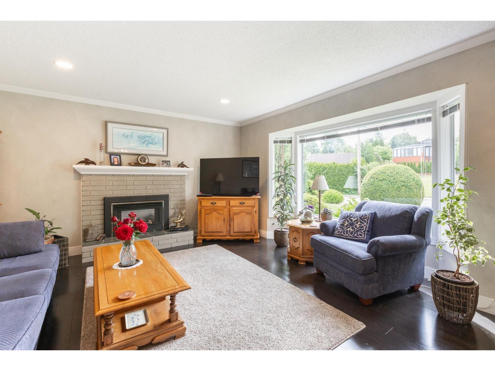 34559 HURST CRESCENT