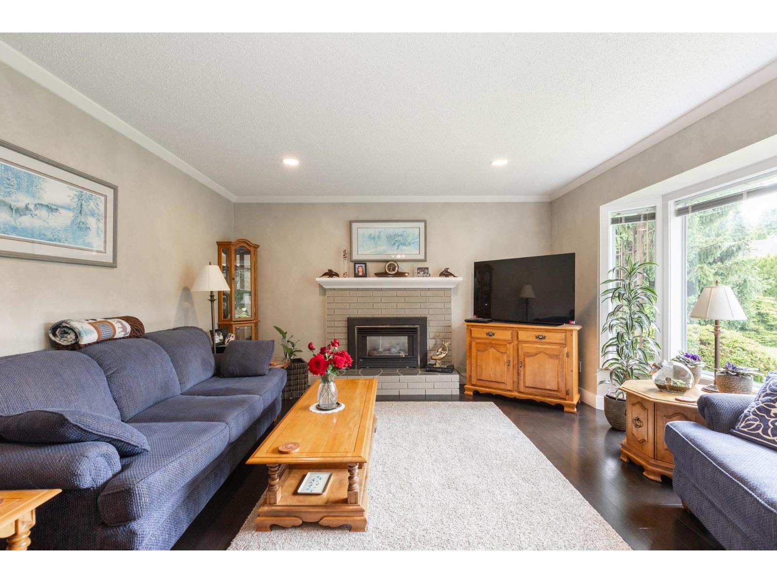 34559 HURST CRESCENT