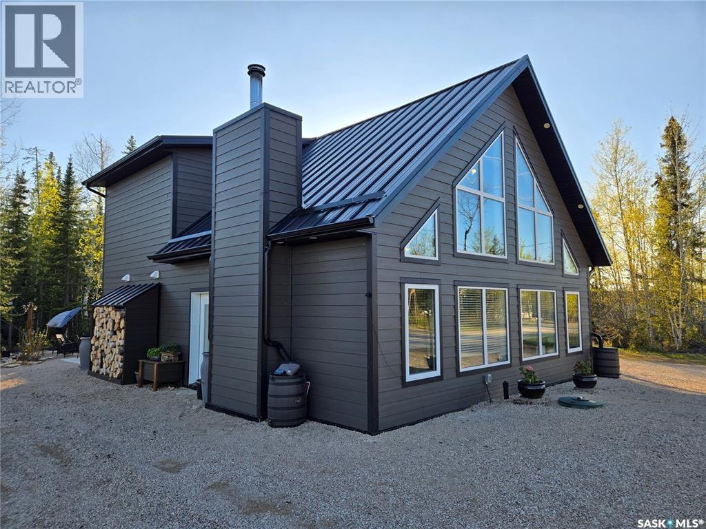 Photo 1 of 44 — 106 Lakeview DRIVE, Northern Admin District, SK S0P0A0