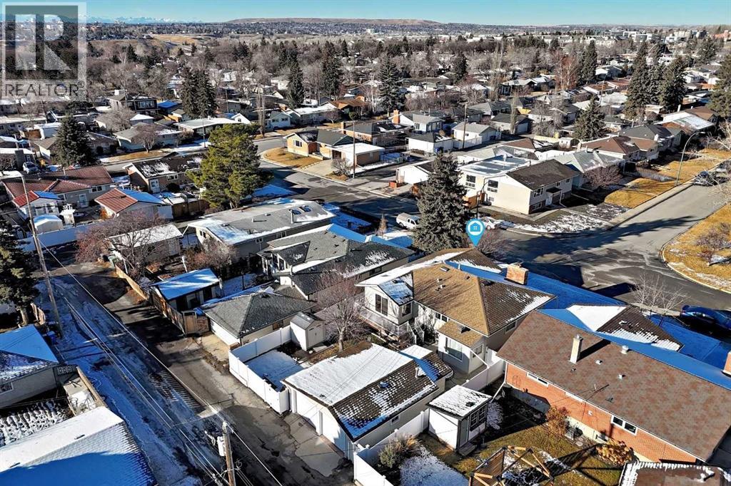 2119 Mackid Crescent NE