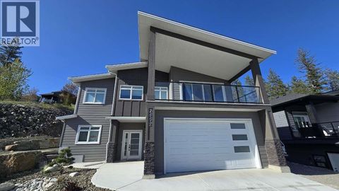 2852 Canyon Crest Drive West Kelowna BC V4T3A6