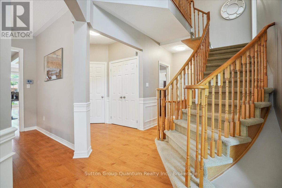 2477 LONGRIDGE CRESCENT